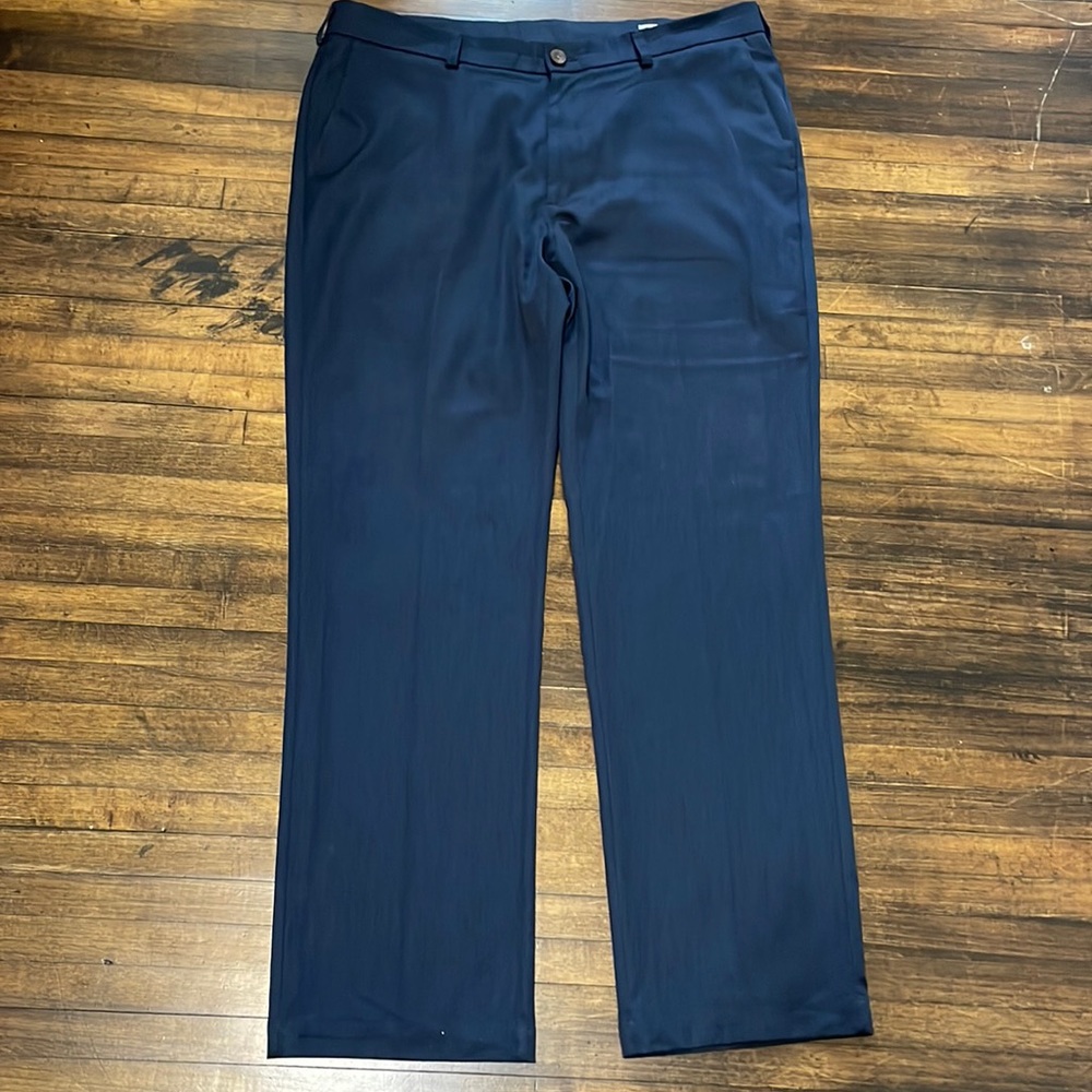 Men’s Haggar Straight Fit Performance Slacks Navy 38x32